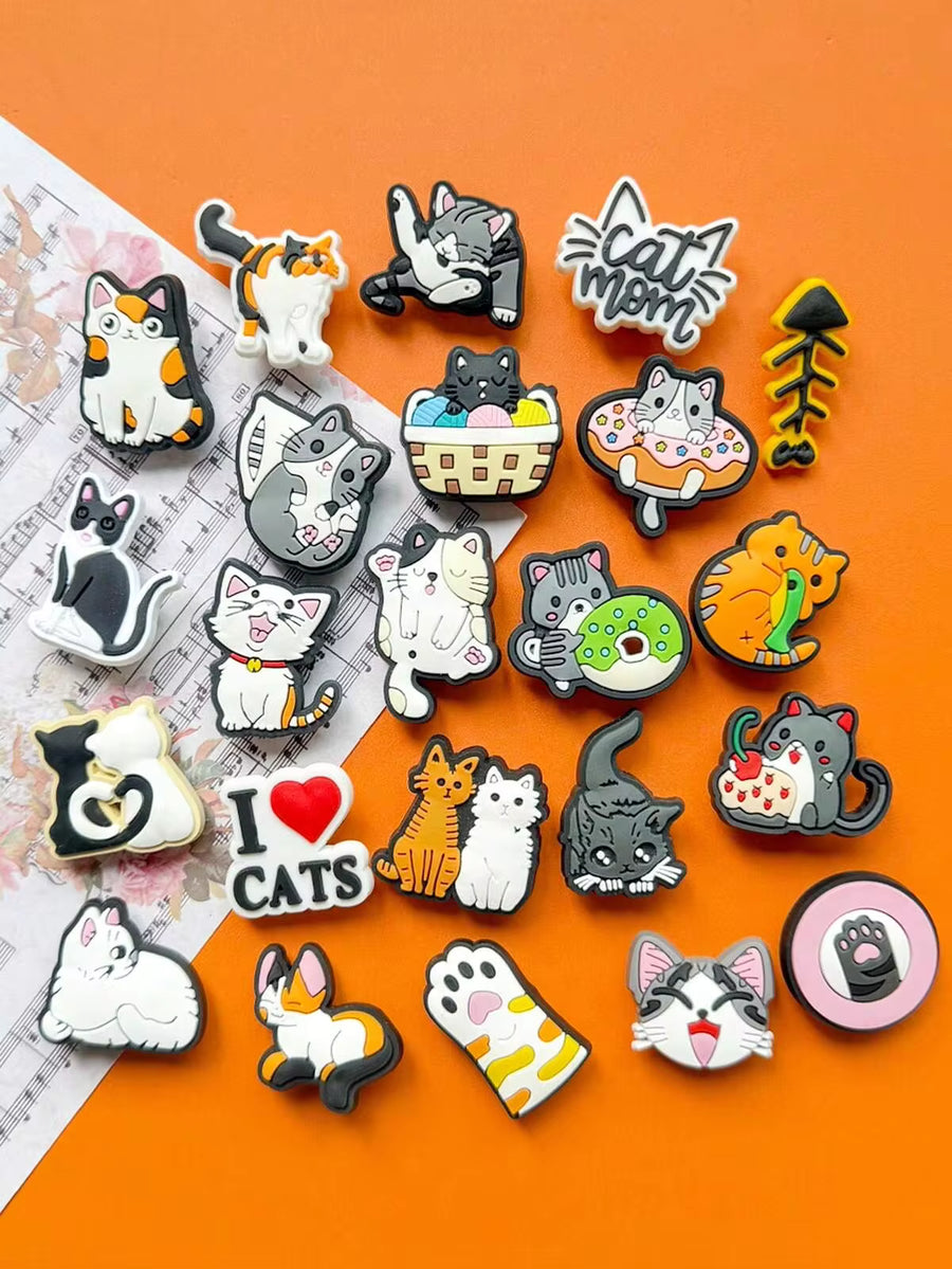 23pcs Cat Series, Cat Story Series, PVC Material, Cat Shoe Accessories, Cute Cat Shoe Charms, Various Cat Shoe Hangers, Suitable For Beach Bags, Keychains, DIY Parties, Christmas, Valentine's Day, Halloween And Other Occasions